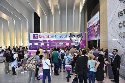 Adaline komandası "Beauty Istanbul" sərgisinə qatılıb